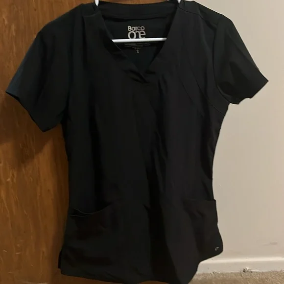 Black Scrub Top- S - Picture 5 of 6